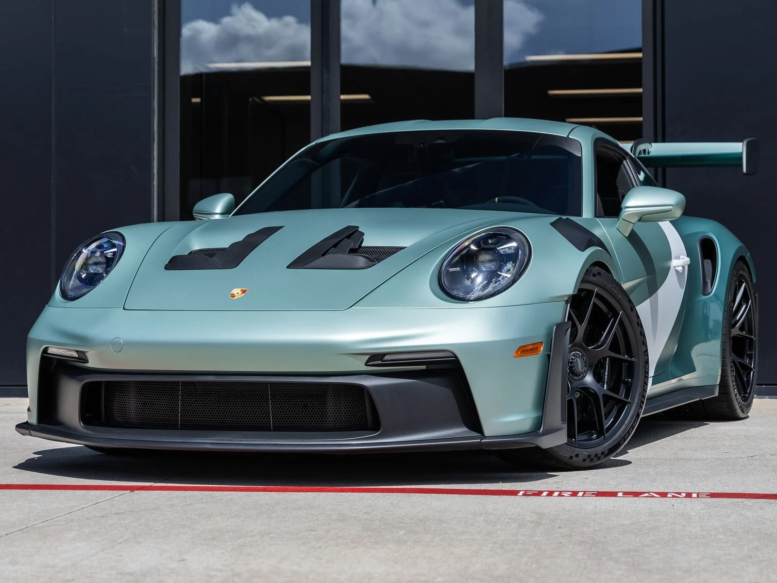 Porsche 911 GT3 RS (992.1) · white · Indigo Auto Group