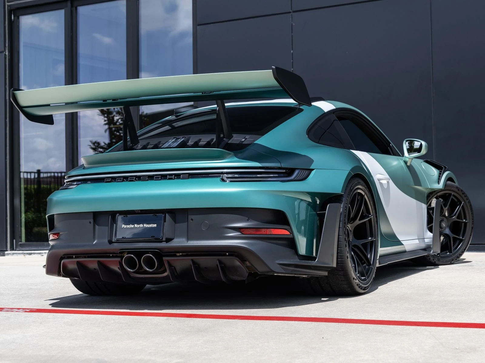 2024 Porsche 911 GT3 RS (992.1), 13/20