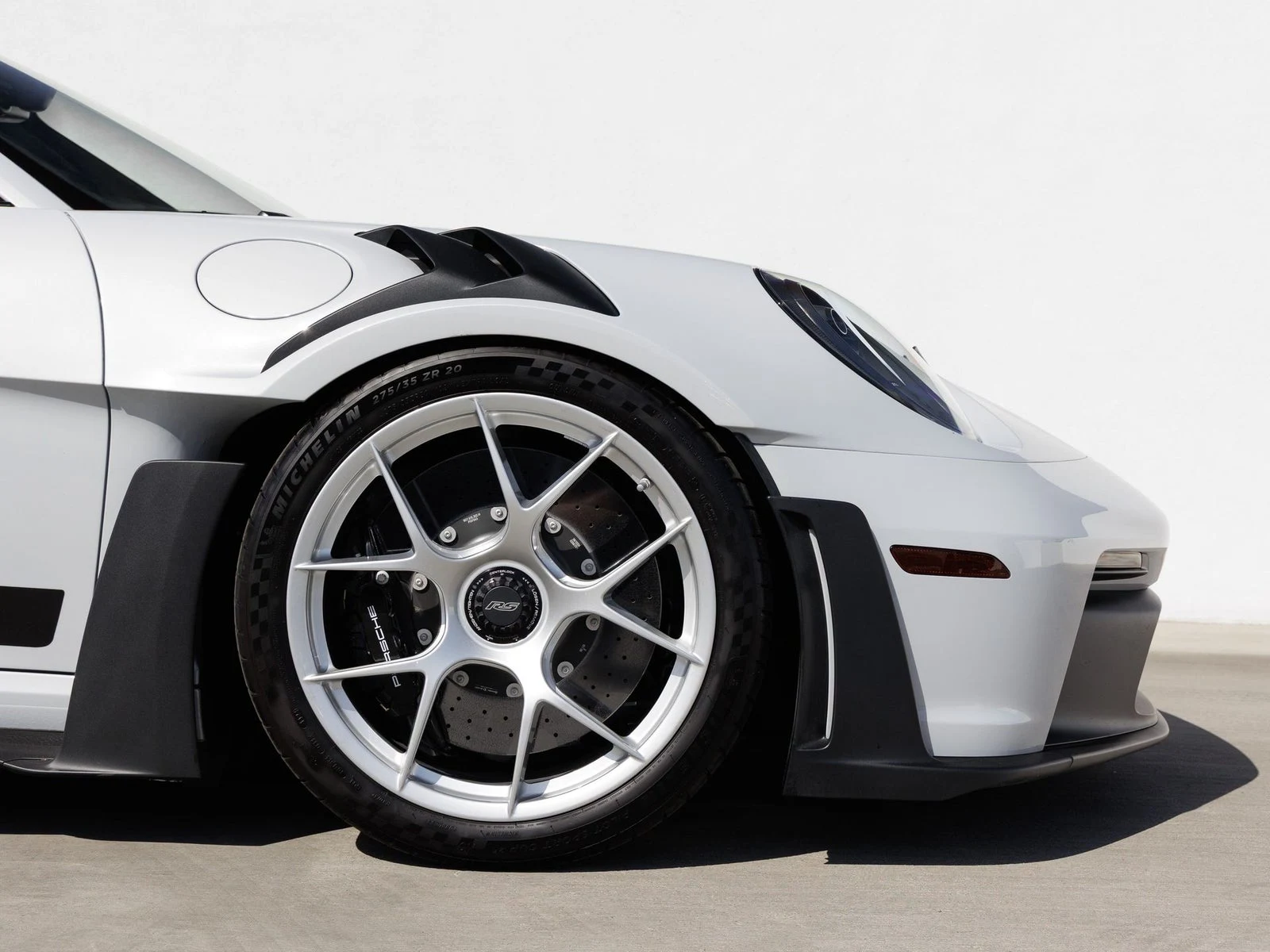 2025 Porsche 911 GT3 RS (992.1), 11/20