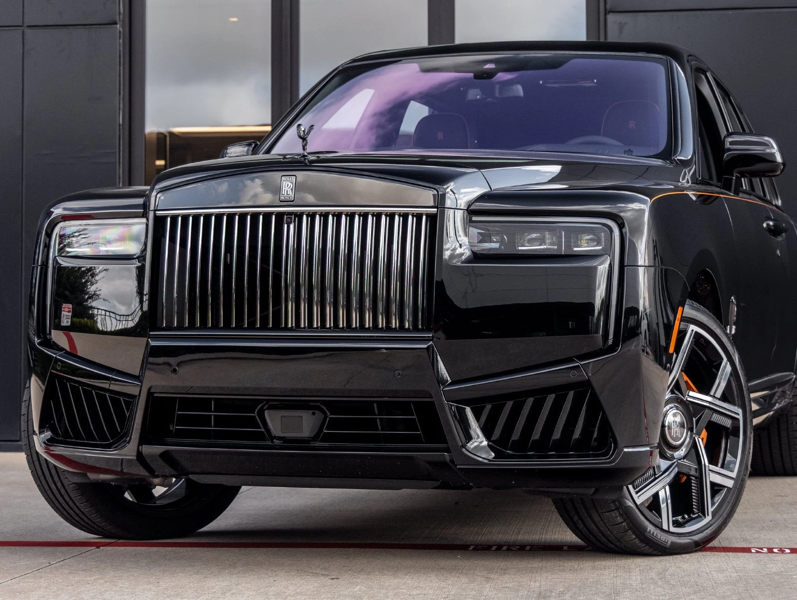 2026 Rolls-Royce Cullinan Black Badge Series II, 6/20