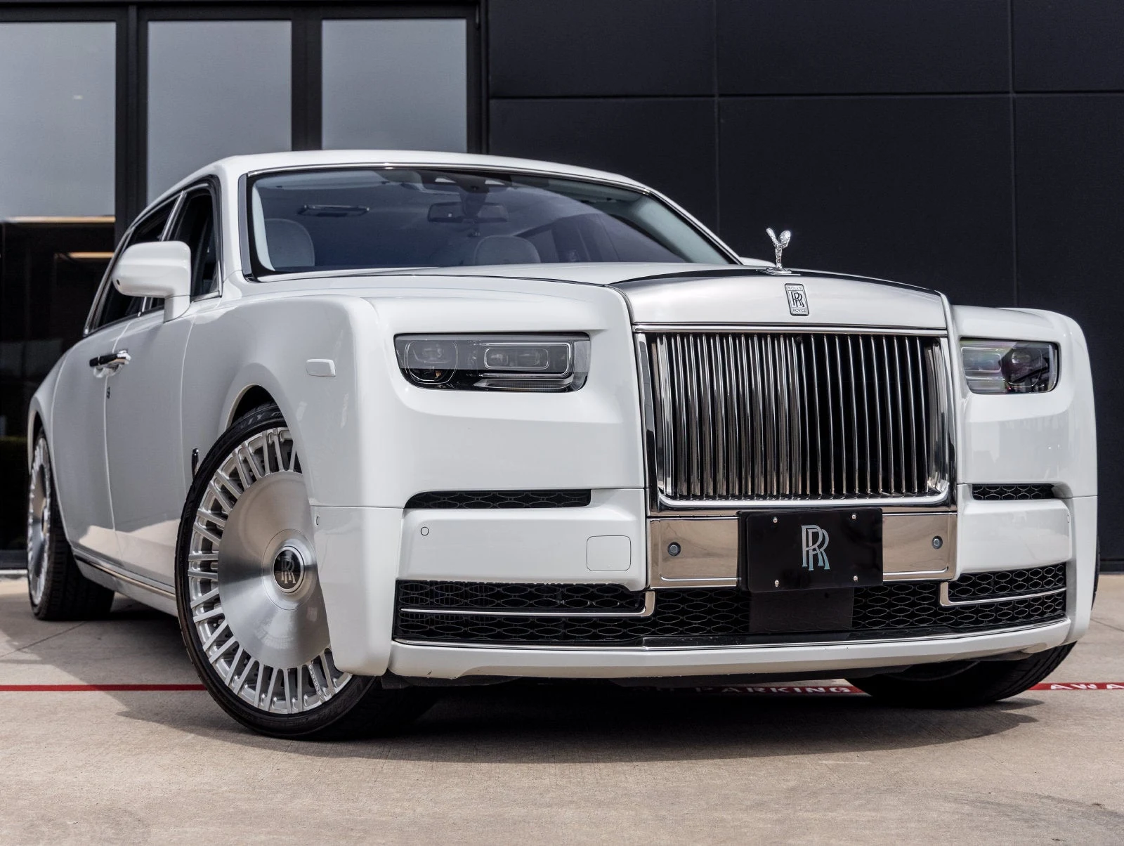 2023 Rolls-Royce Phantom VIII Series II, 5/20