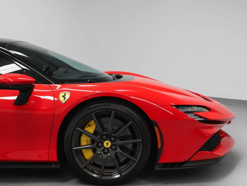 2022 Ferrari SF90 Stradale, 4/19