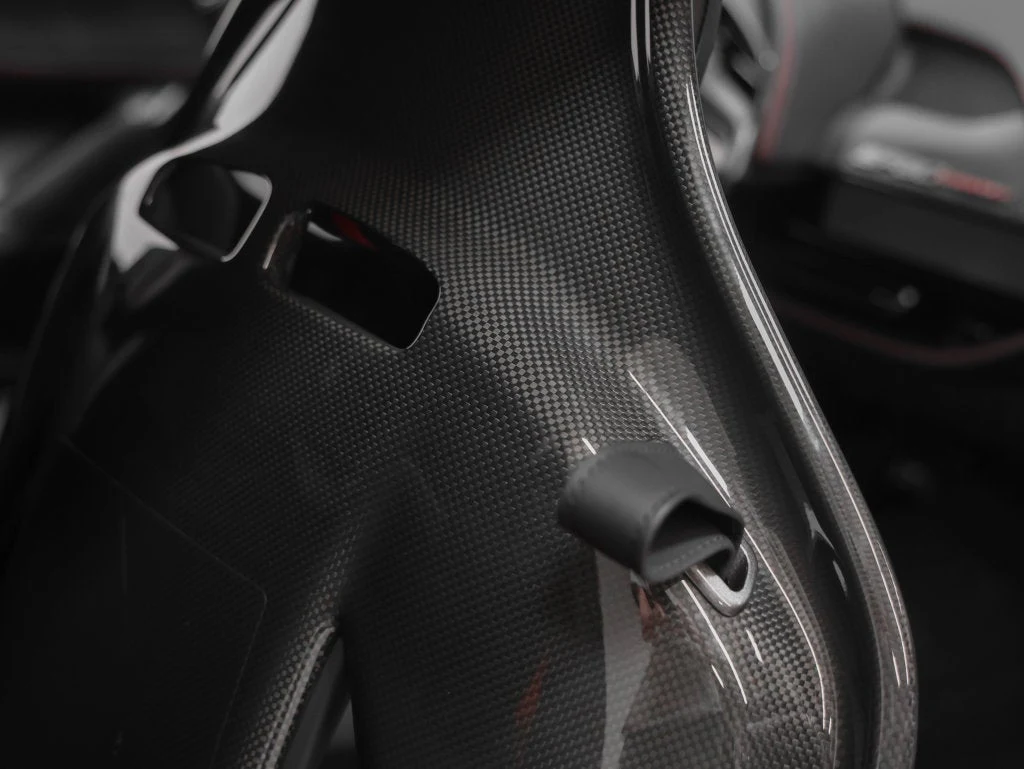 2022 Ferrari SF90 Stradale, 10/19