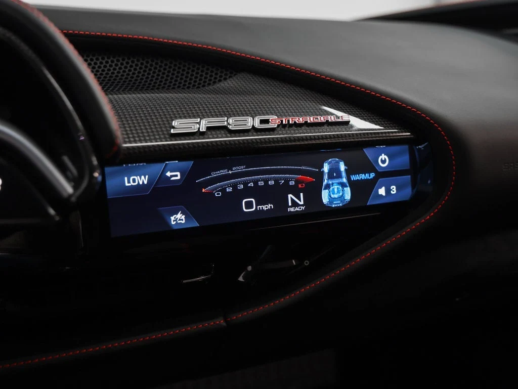 2022 Ferrari SF90 Stradale, 18/19