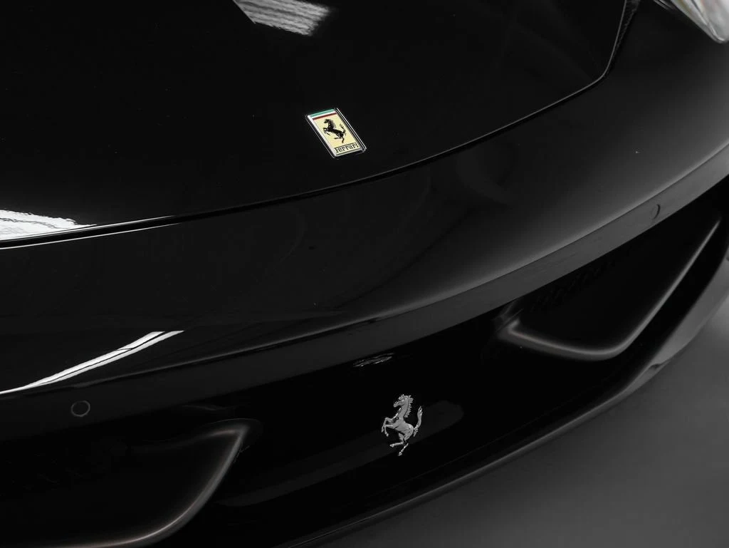 2010 Ferrari 458 Italia, 9/20