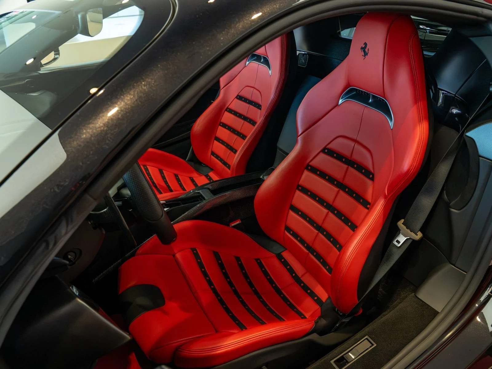 2021 Ferrari SF90 Stradale, 11/20