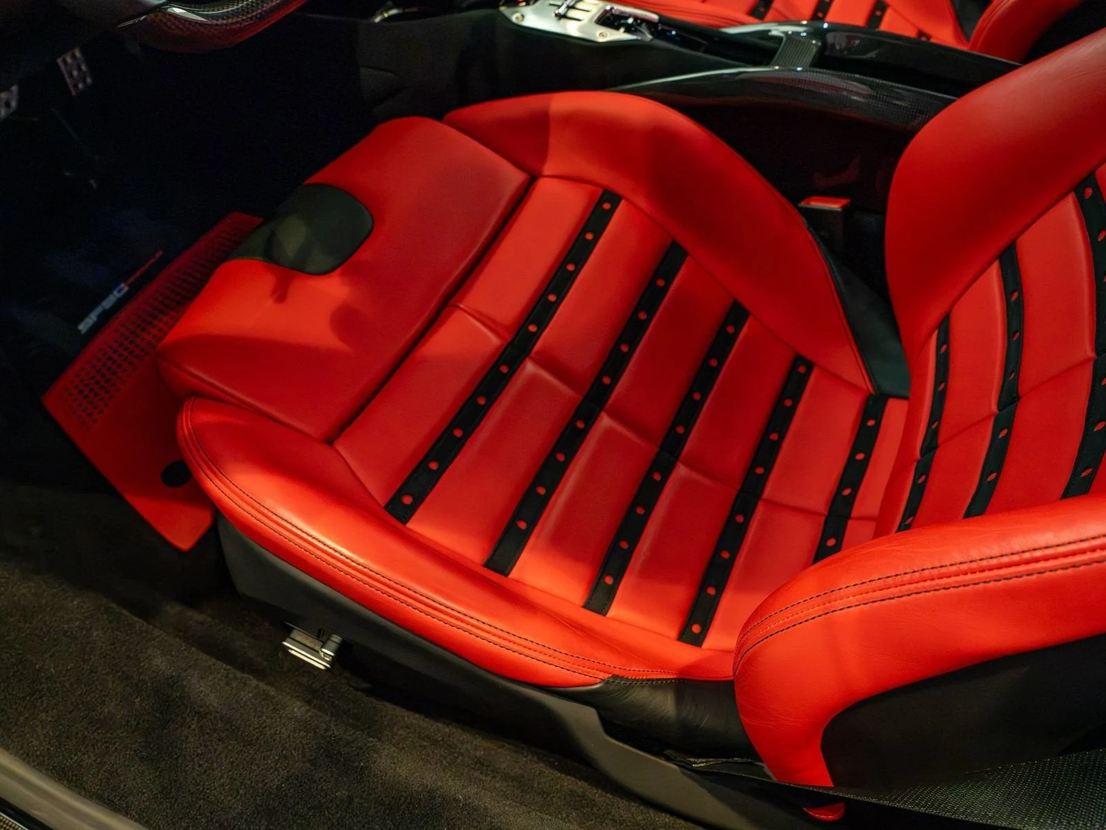 2021 Ferrari SF90 Stradale, 12/20