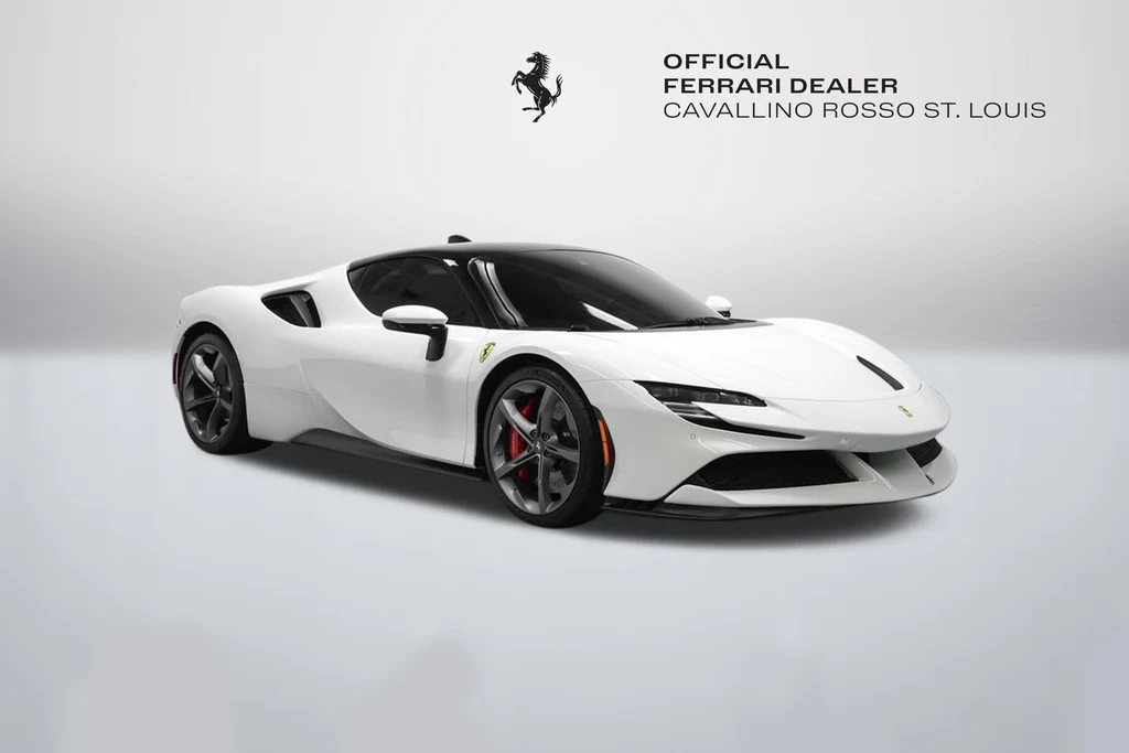 Ferrari SF90 Stradale · Bianco Avus · Indigo Auto Group