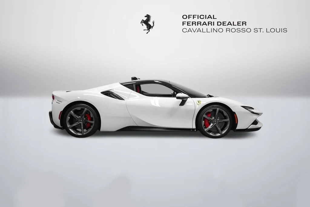 2021 Ferrari SF90 Stradale, 4/20