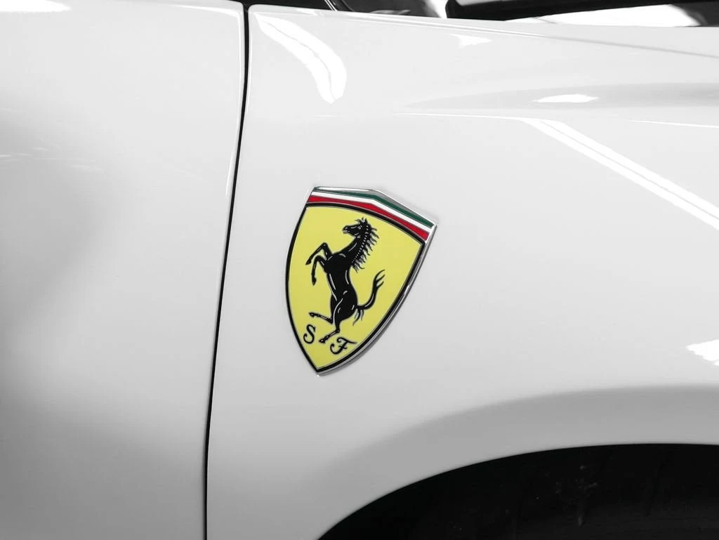 2021 Ferrari SF90 Stradale, 10/20