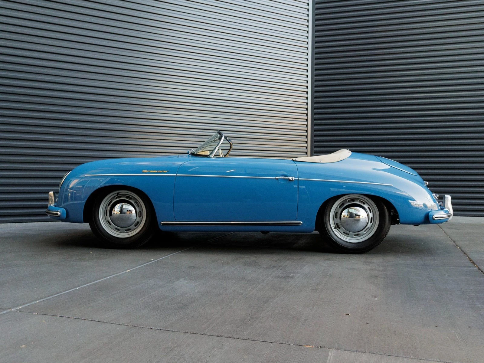 1955 Porsche 356 Speedster, 2/20