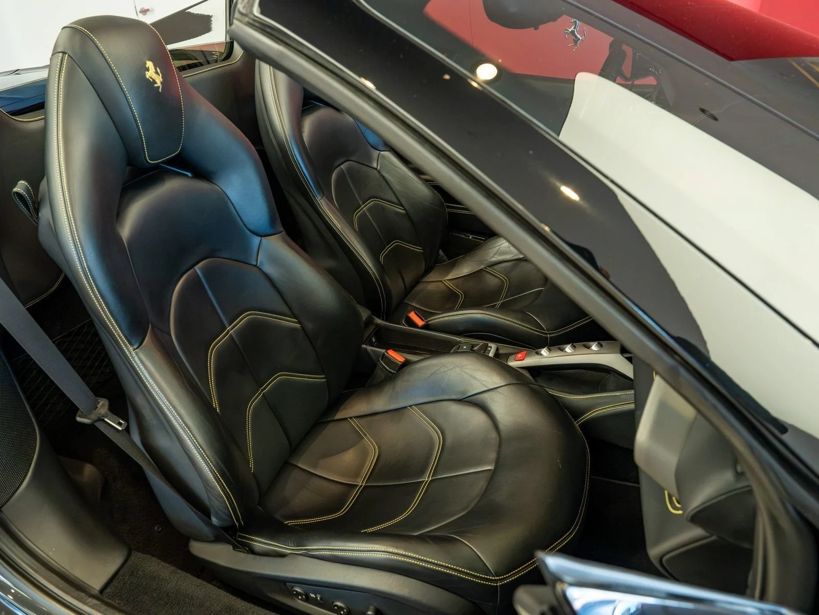 2018 Ferrari 488 Spider, 19/20