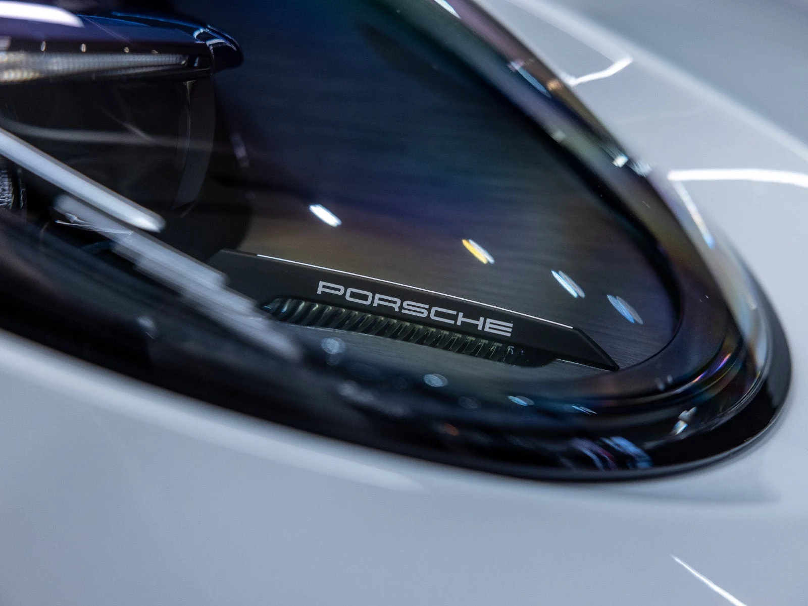 2026 Porsche 911 GT3 Touring (992.2), 18/20
