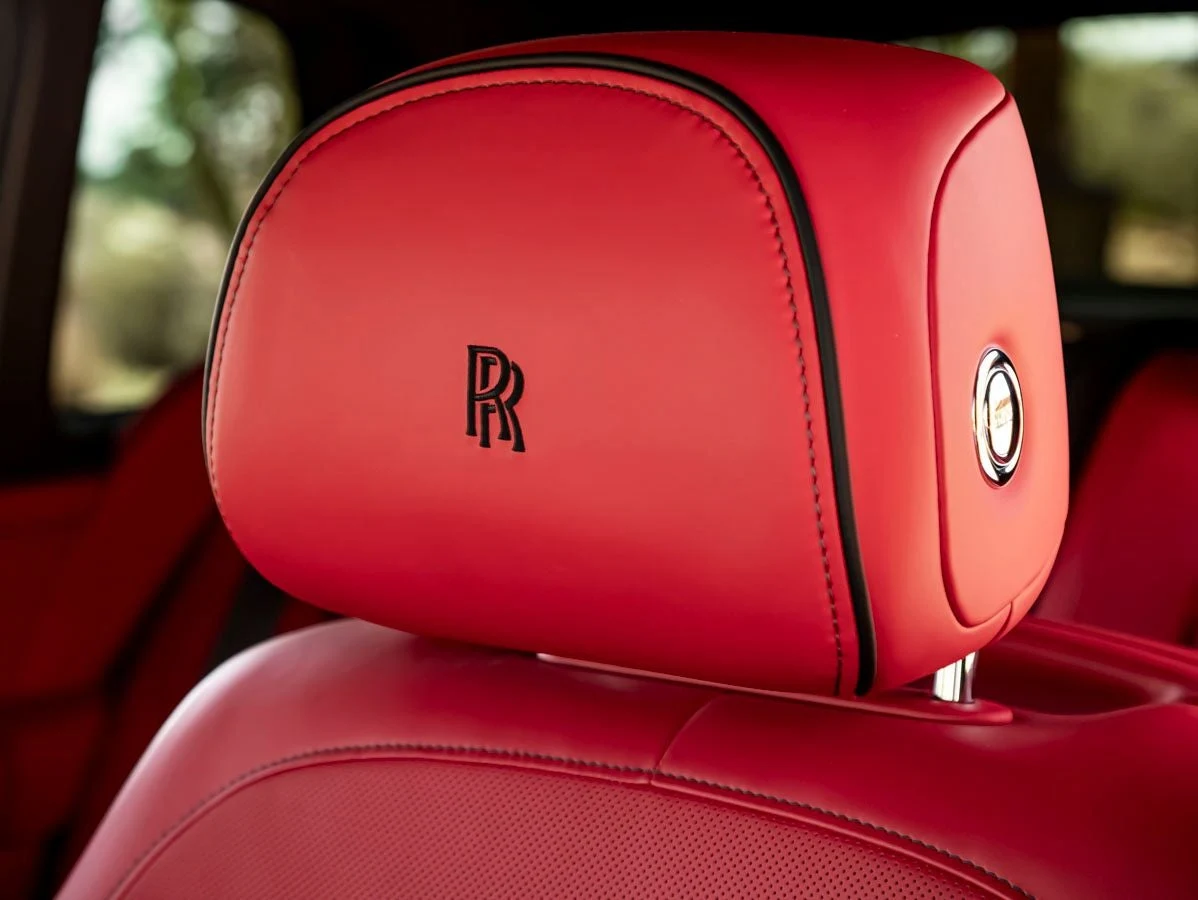 2024 Rolls-Royce Cullinan Black Badge, 10/20