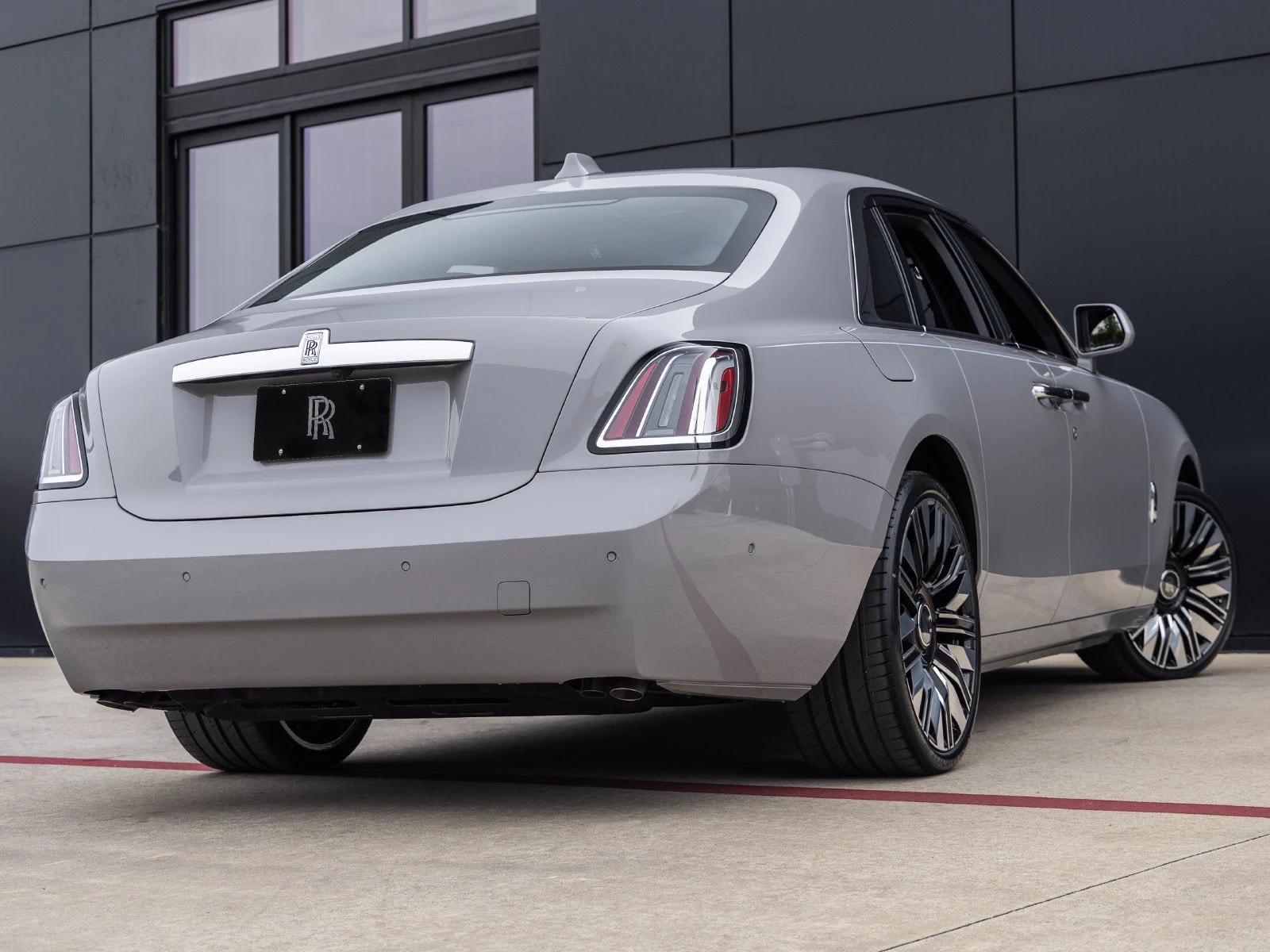 2026 Rolls-Royce Ghost II Series II, 2/20