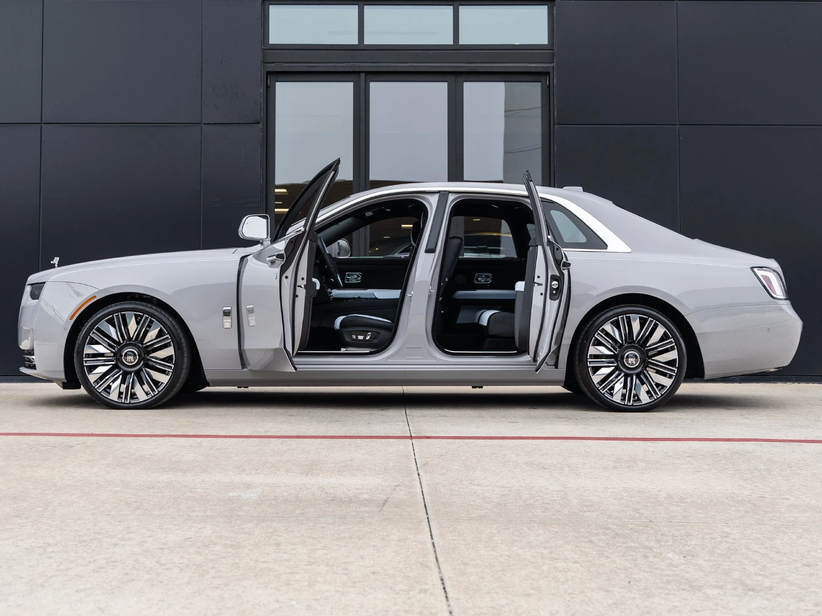 2026 Rolls-Royce Ghost II Series II, 11/20