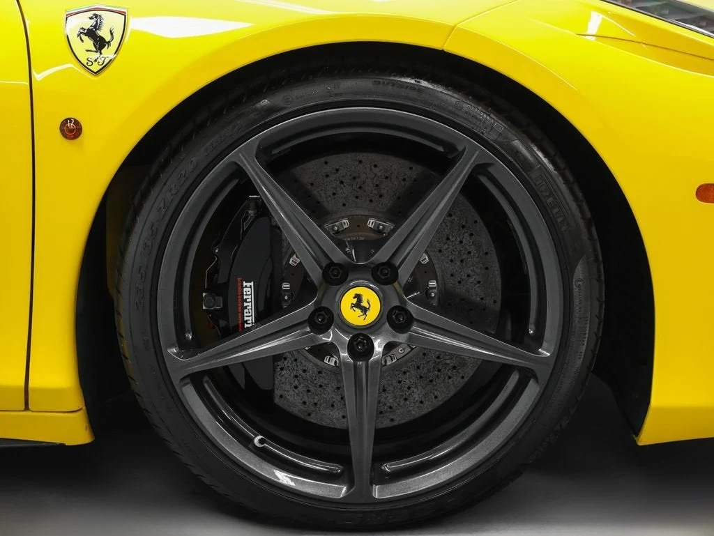 2010 Ferrari 458 Italia, 13/20