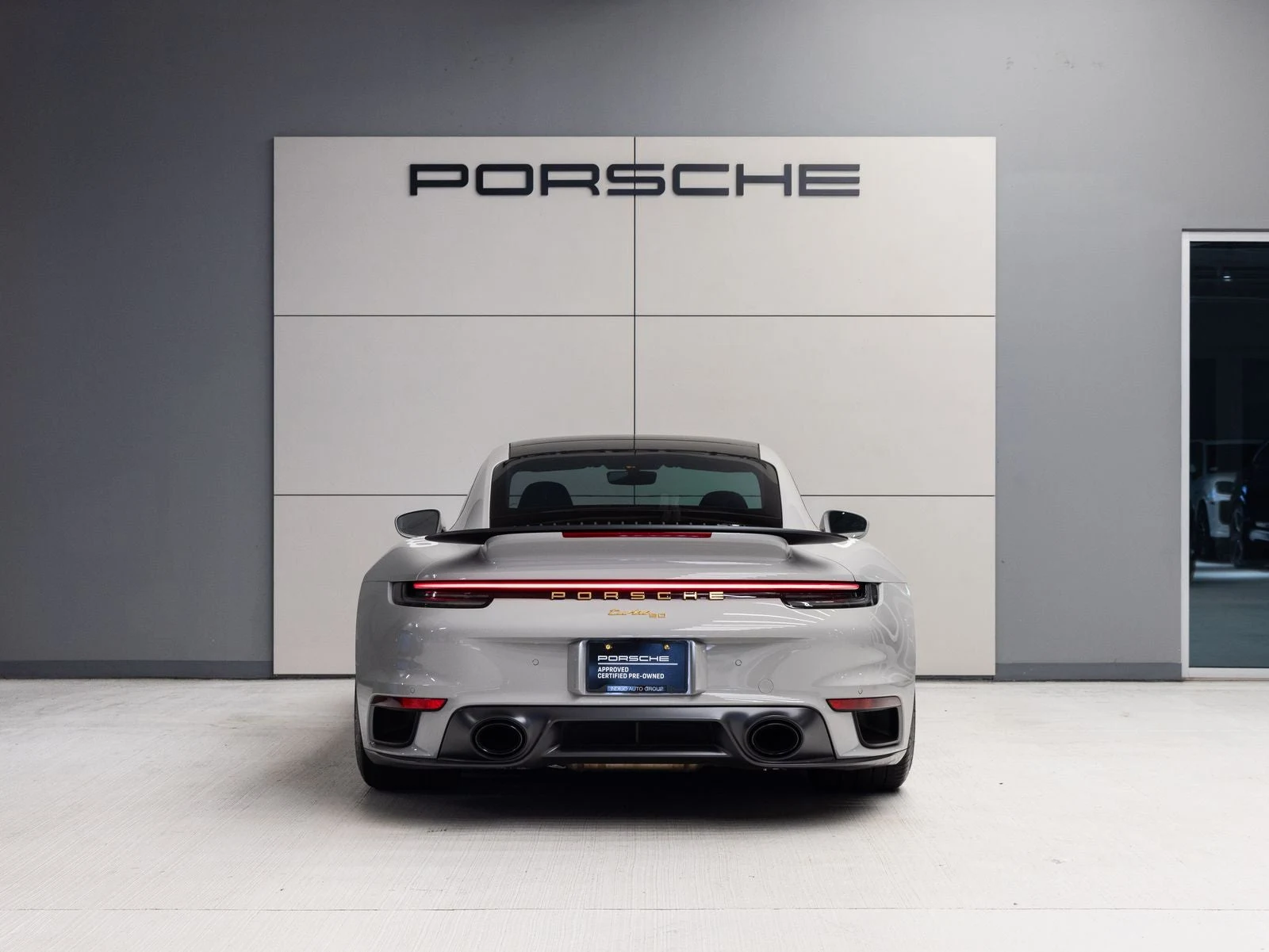 2025 Porsche 911 Turbo 50 Years, 6/20