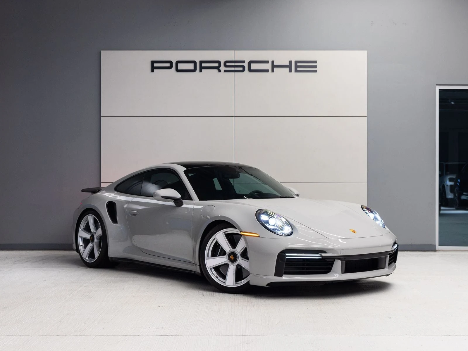 2025 Porsche 911 Turbo 50 Years, 9/20