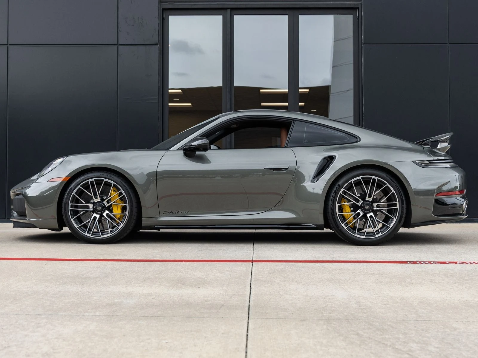 2026 Porsche 911 Turbo S (992.2), 2/20