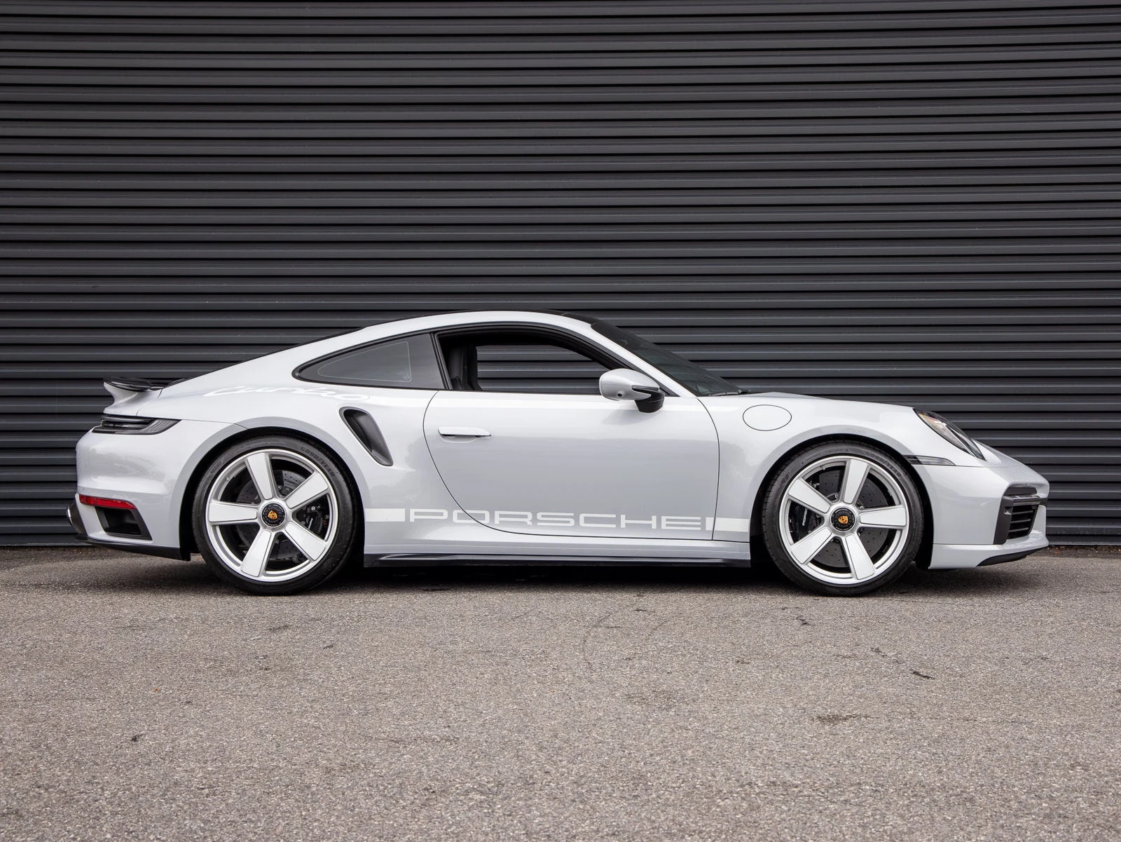2025 Porsche 911 Turbo 50 Years, 8/20