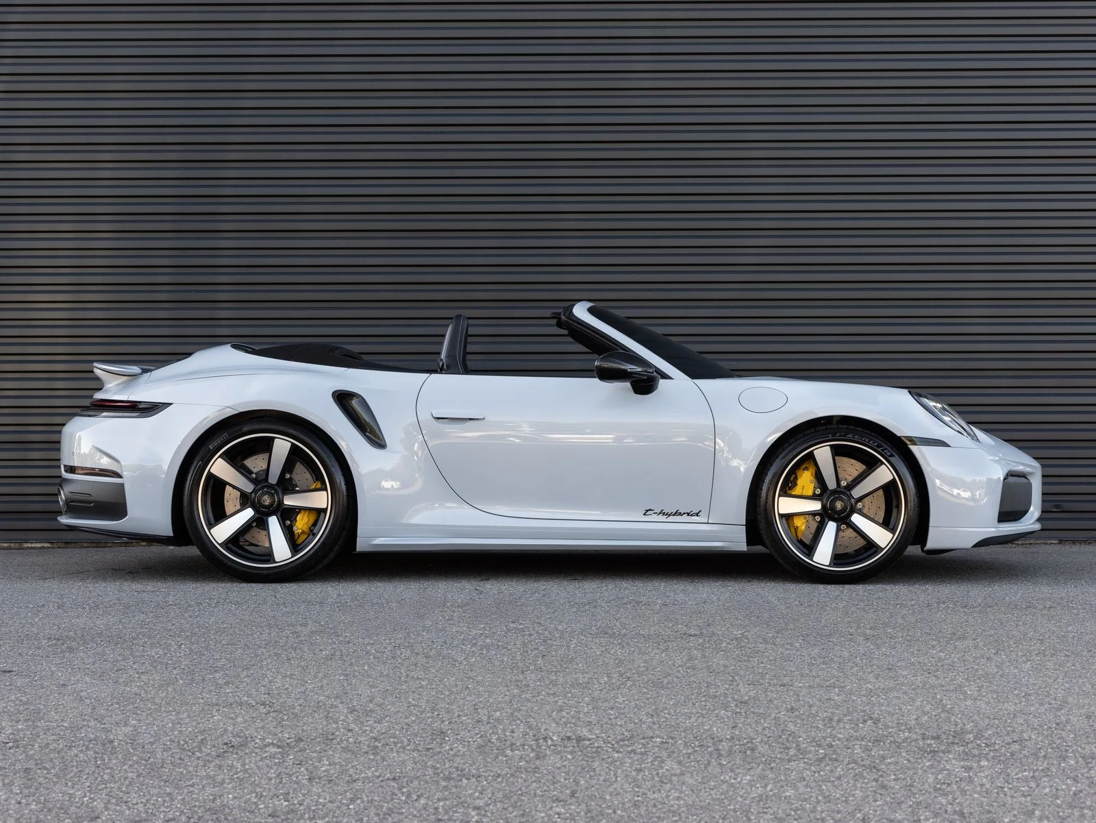 2026 Porsche 911 Turbo S Cabriolet (992.2), 9/20