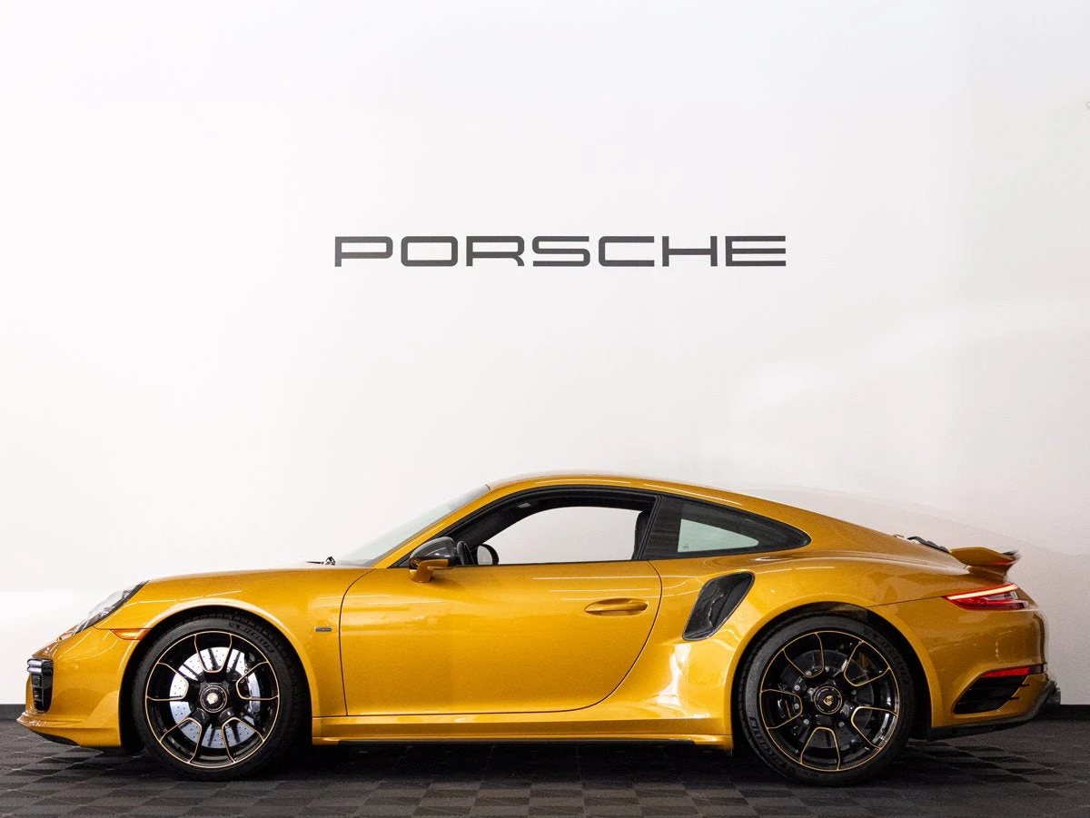 2018 Porsche 911 Turbo S Exclusive Series, 2/20