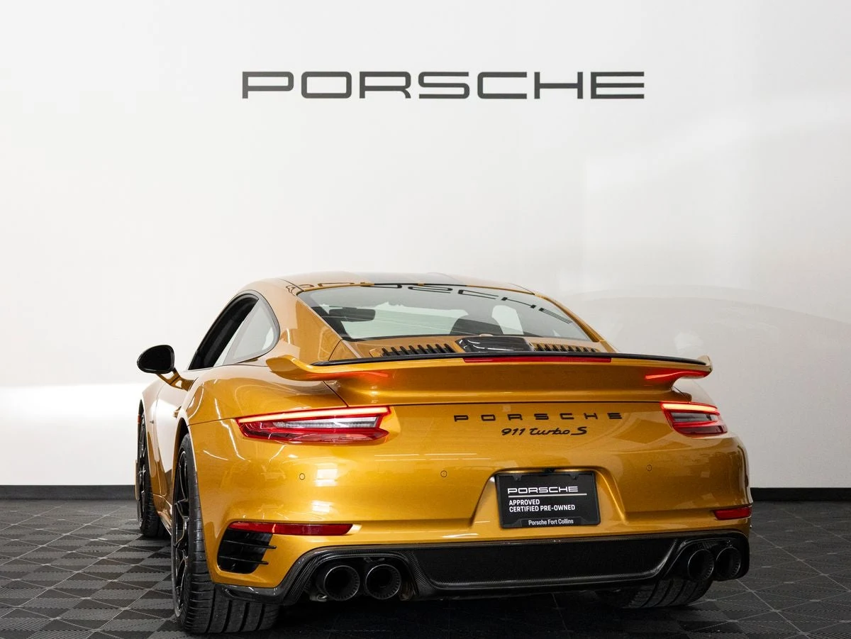 2018 Porsche 911 Turbo S Exclusive Series, 3/20