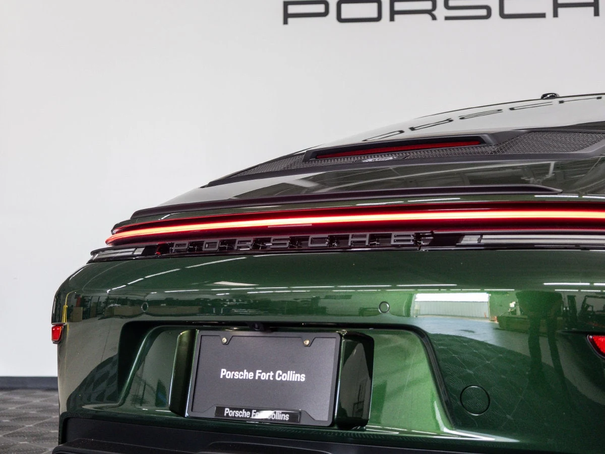2026 Porsche 911 GT3 Touring (992.2), 16/20