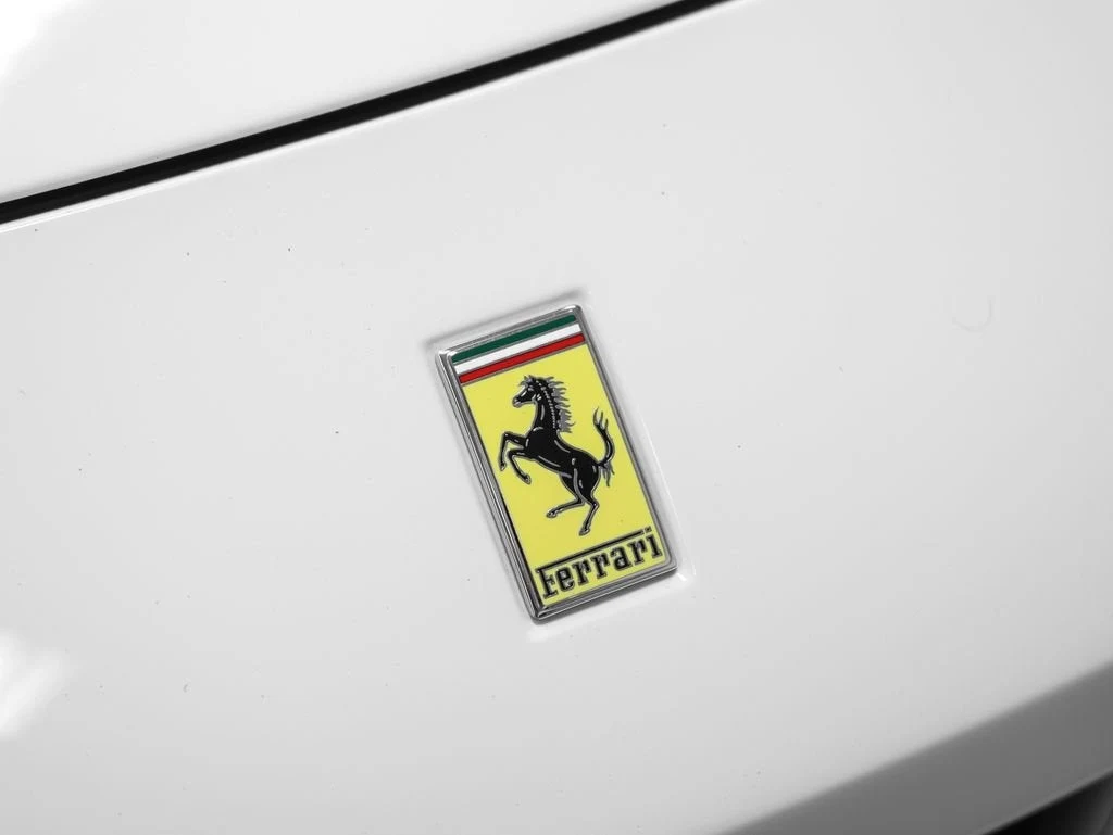 2018 Ferrari 488 Spider, 6/20