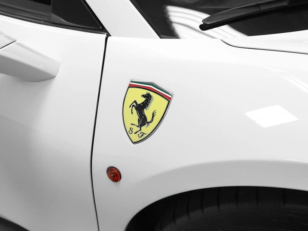 2018 Ferrari 488 Spider, 8/20