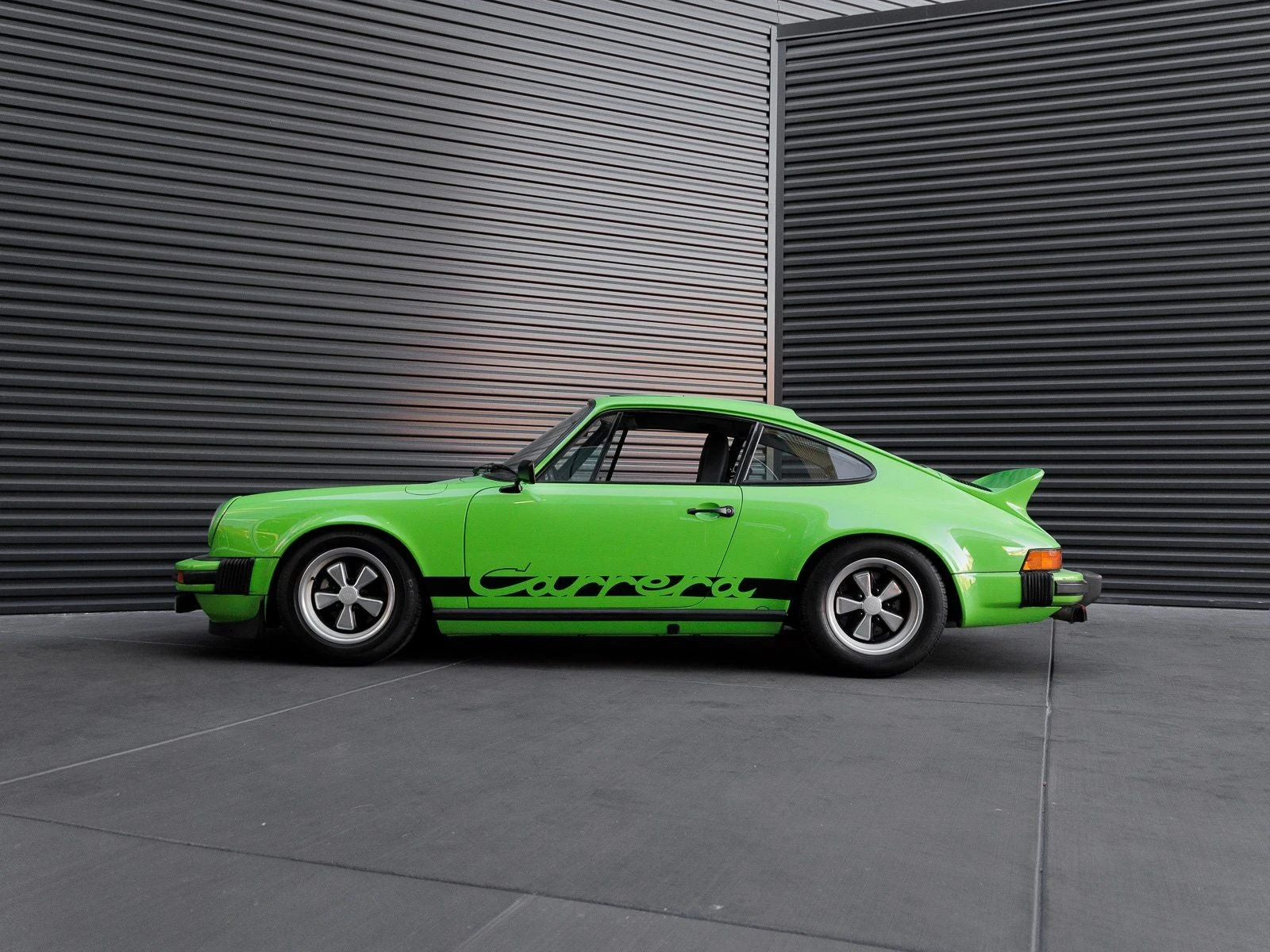 1974 Porsche 911 Carrera (1974), 2/20