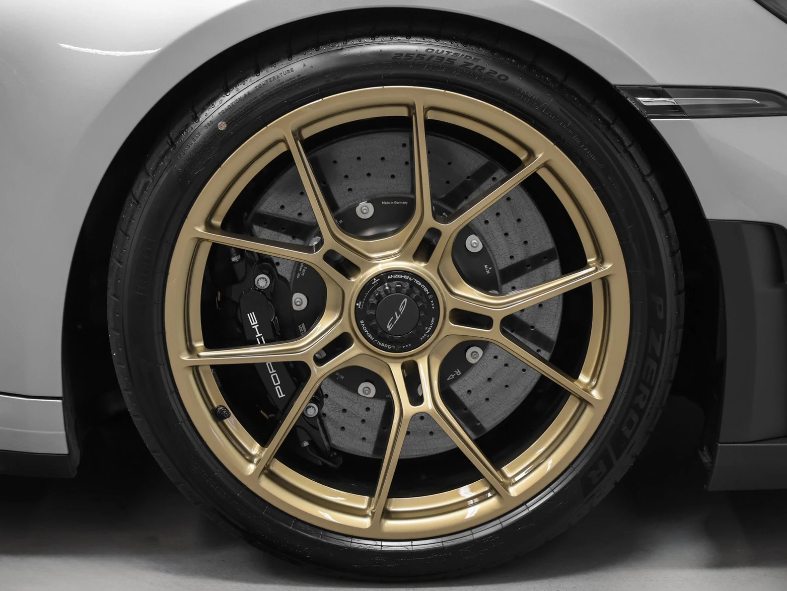 2026 Porsche 911 GT3 (992.2), 19/20