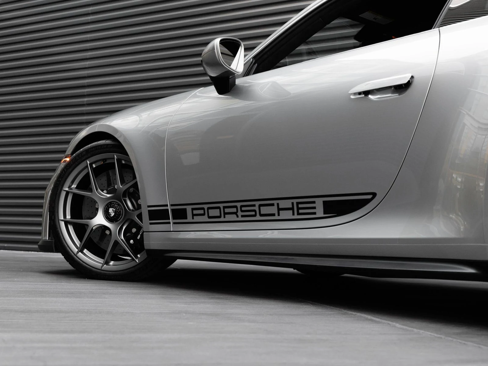 2026 Porsche 911 GT3 Touring (992.2), 13/20
