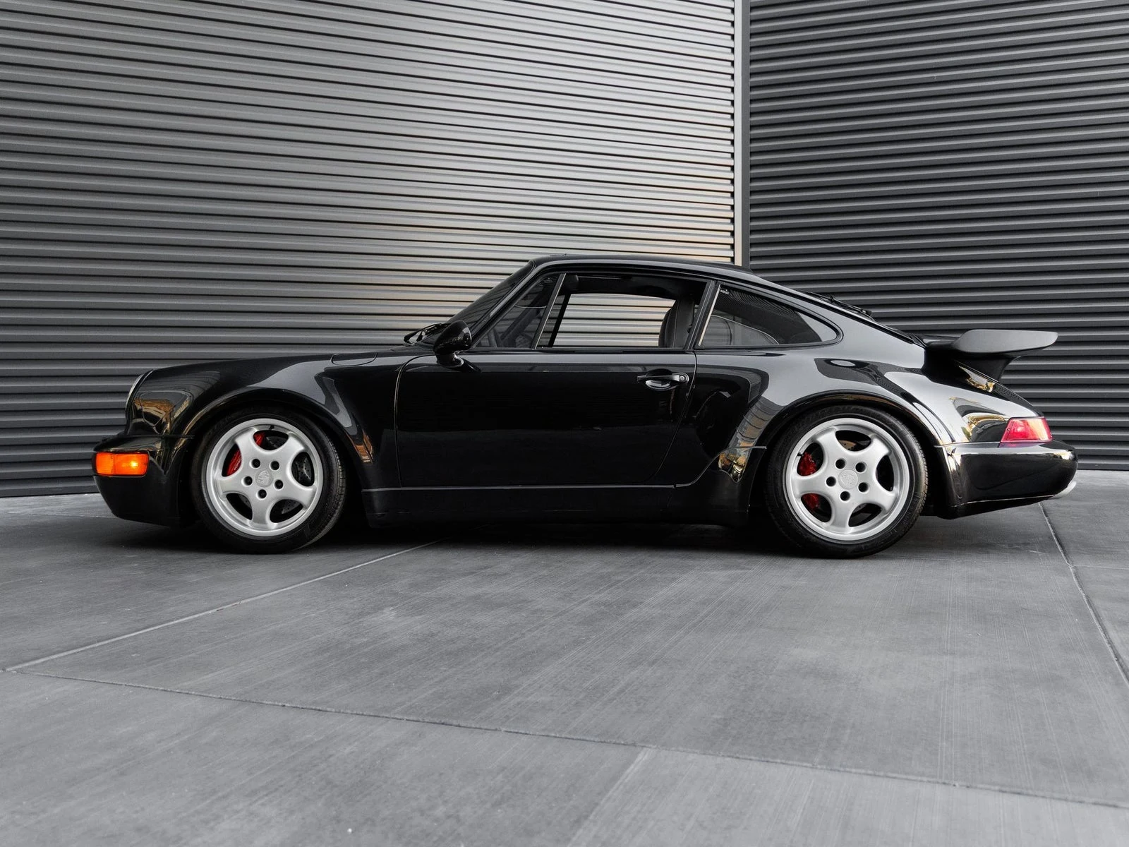 1992 Porsche 911 Turbo (964), 2/20