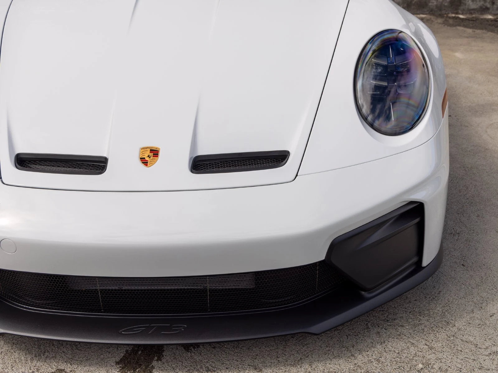 2026 Porsche 911 GT3 Touring (992.2), 18/20