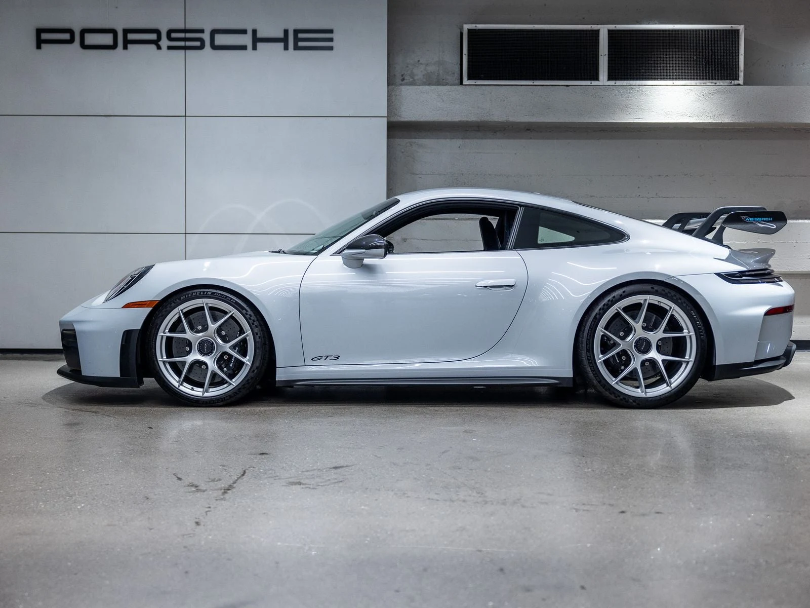 2025 Porsche 911 GT3 (992.2), 2/20