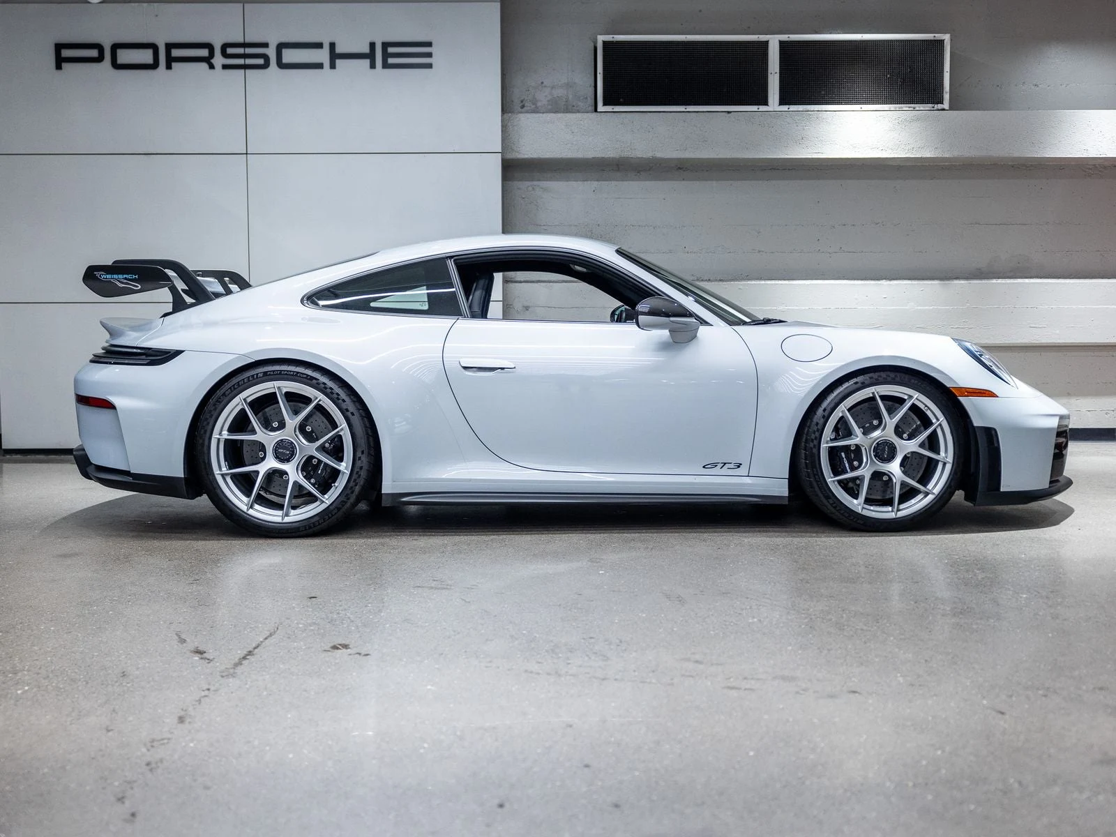 2025 Porsche 911 GT3 (992.2), 9/20