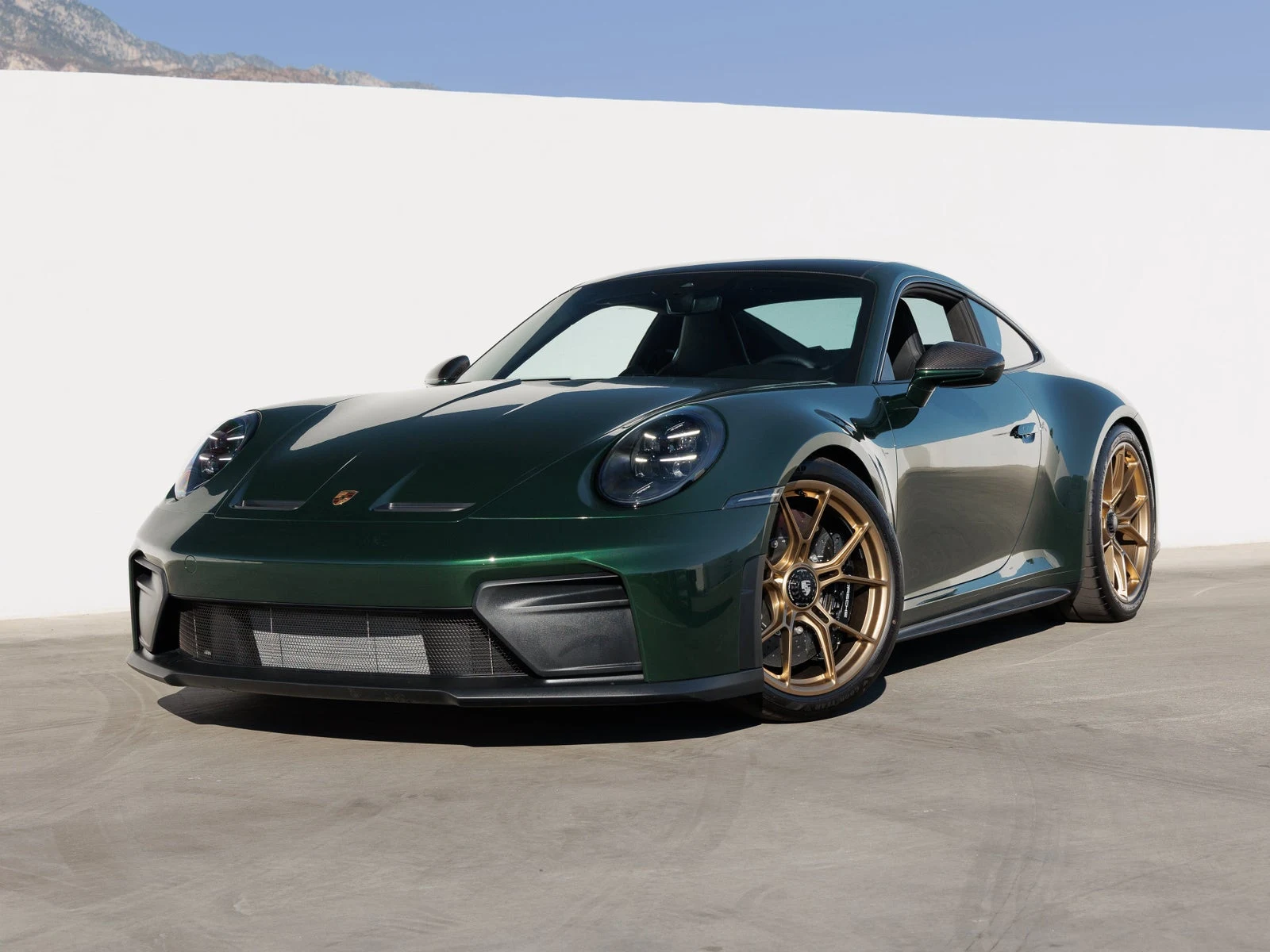 Porsche 911 GT3 Touring (992.2) · Oak Green Metallic Neo · Indigo Auto Group