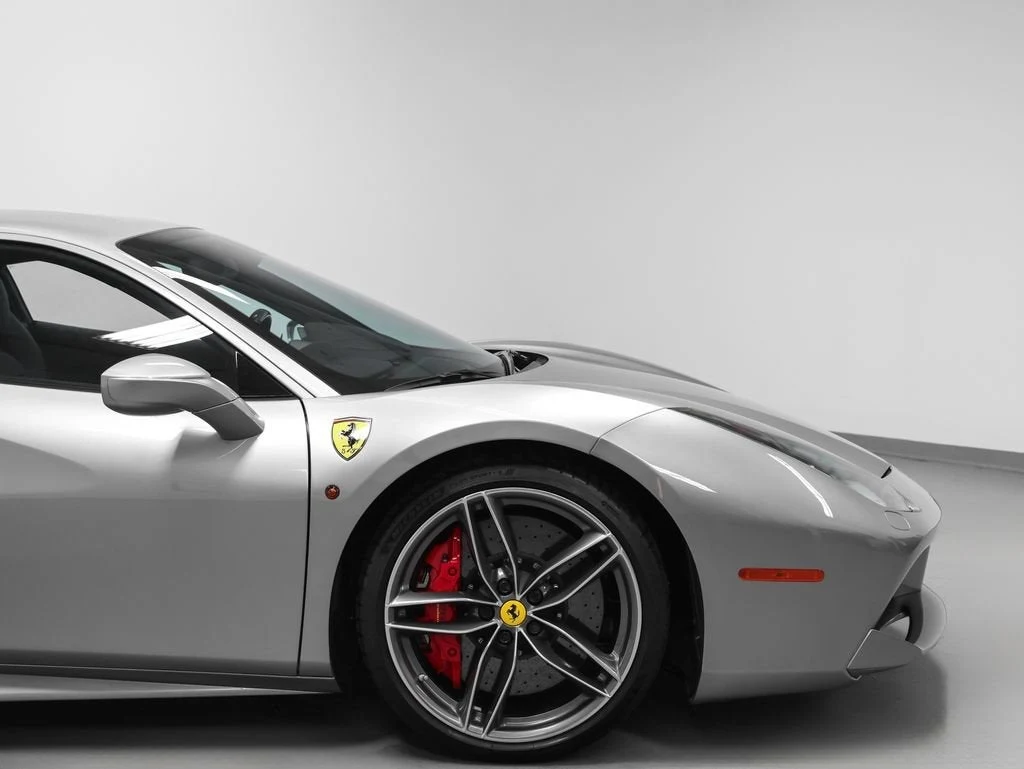 2018 Ferrari 488 GTB, 10/20