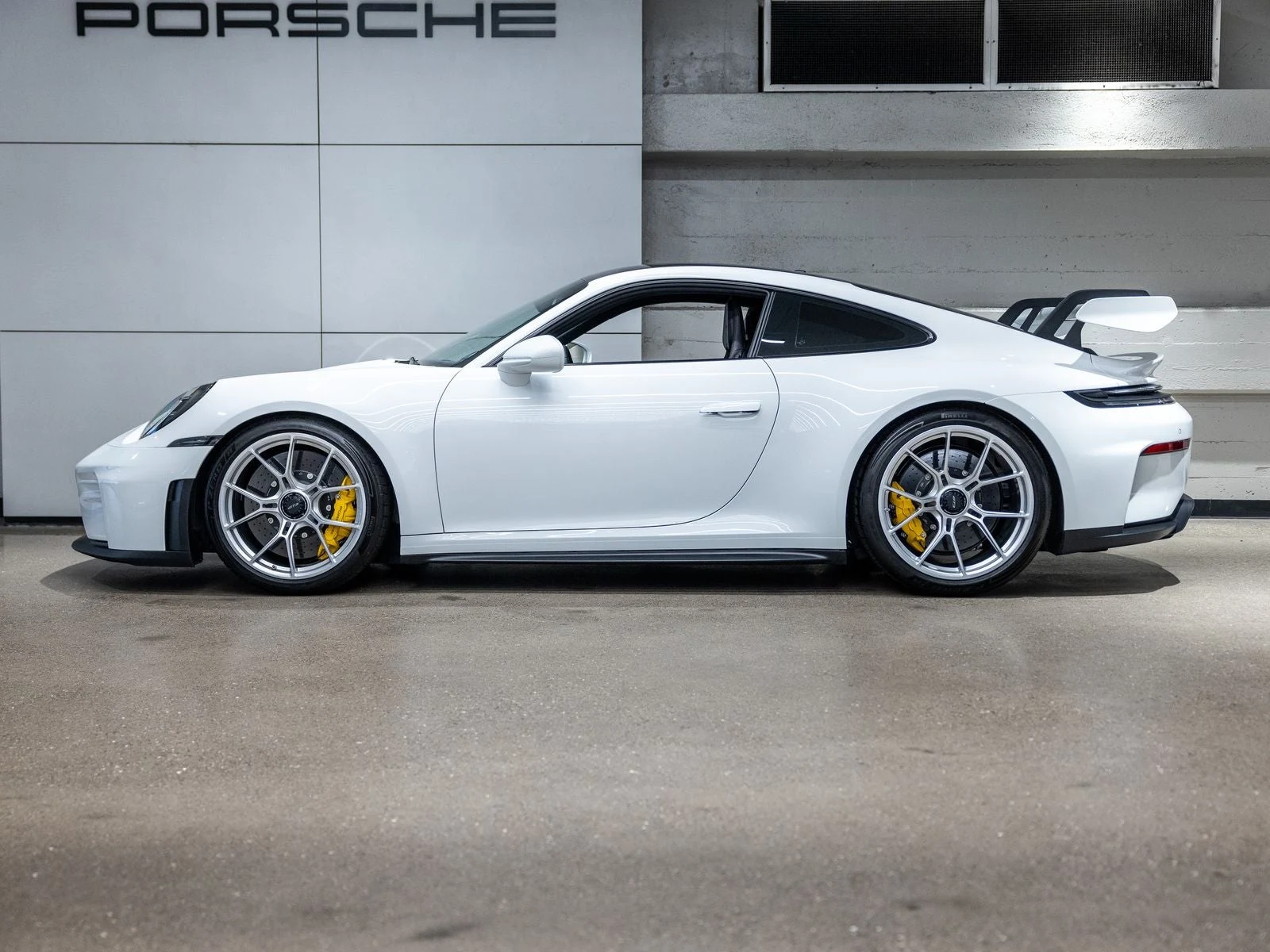 2026 Porsche 911 GT3 (992.2), 2/20