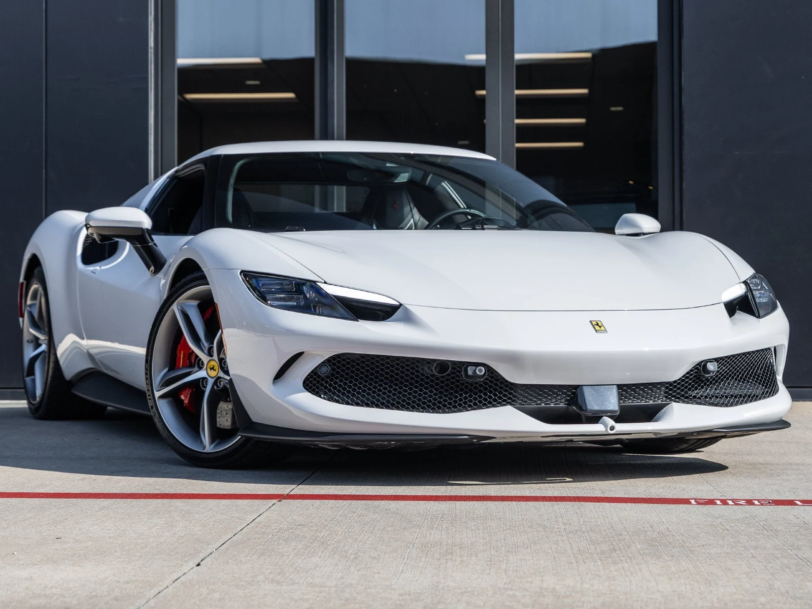2022 Ferrari 296 GTB, 2/20