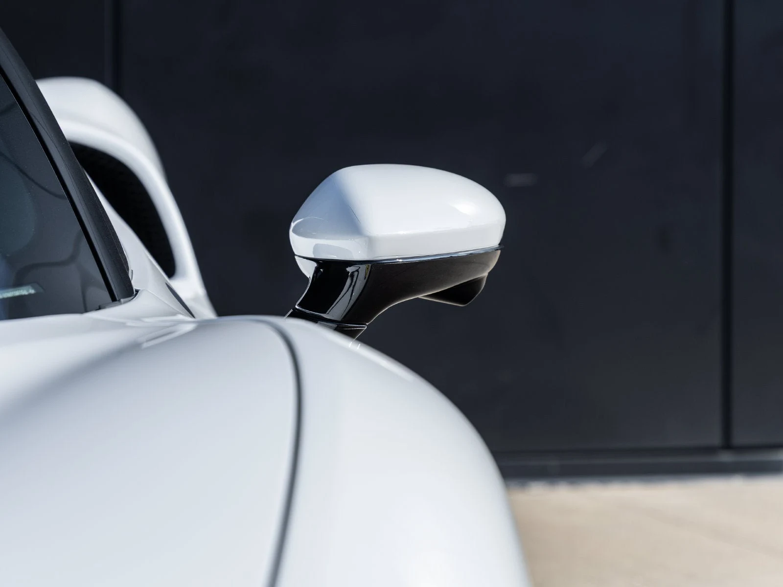 2022 Ferrari 296 GTB, 17/20