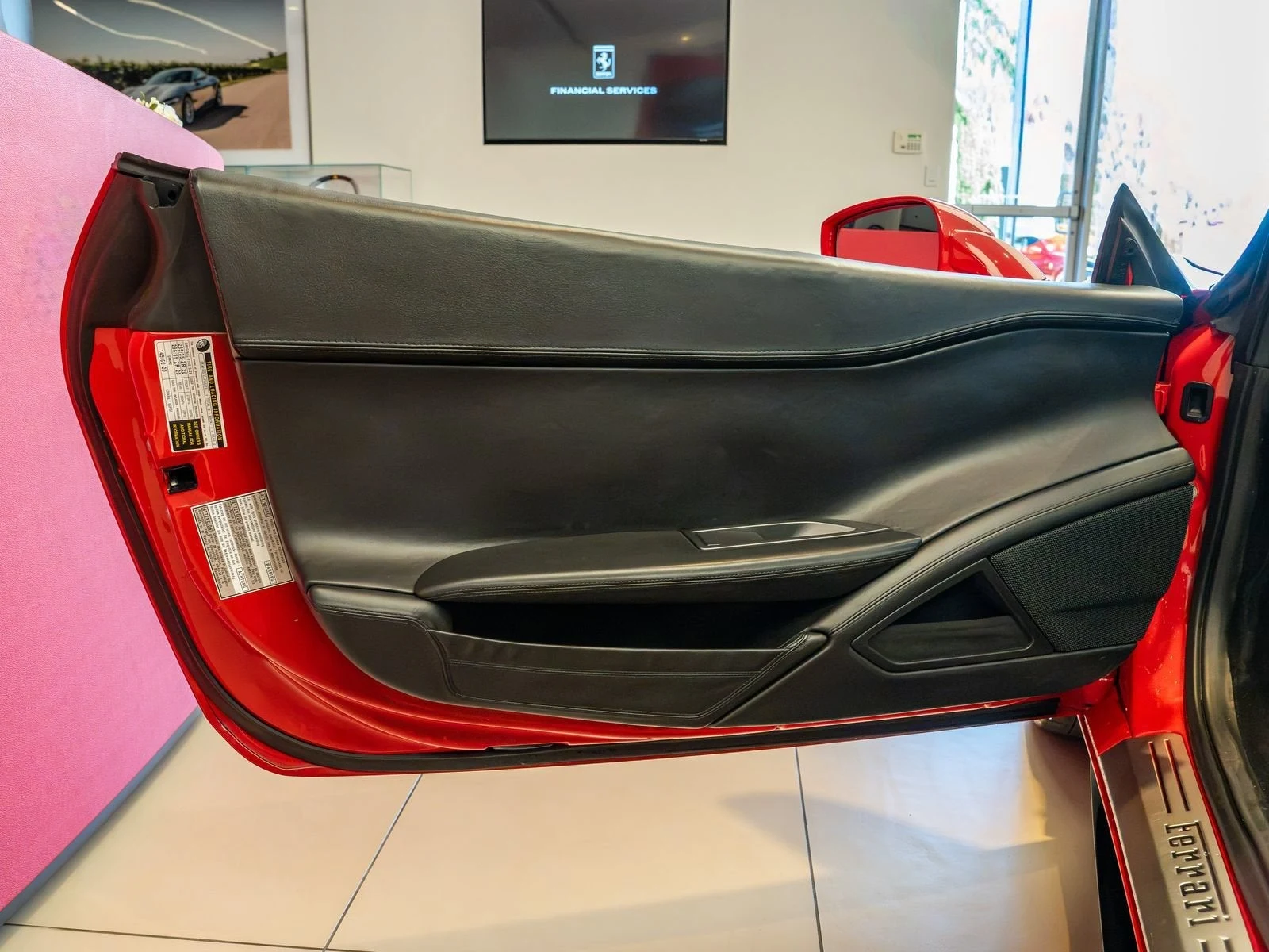 2010 Ferrari 458 Italia, 8/20