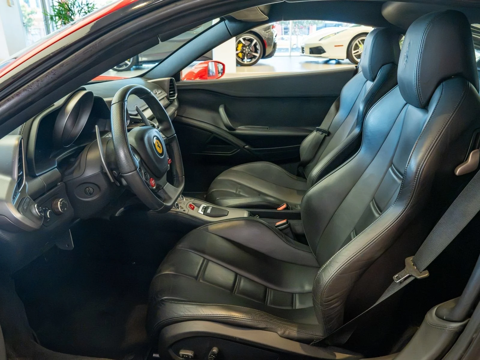 2010 Ferrari 458 Italia, 10/20
