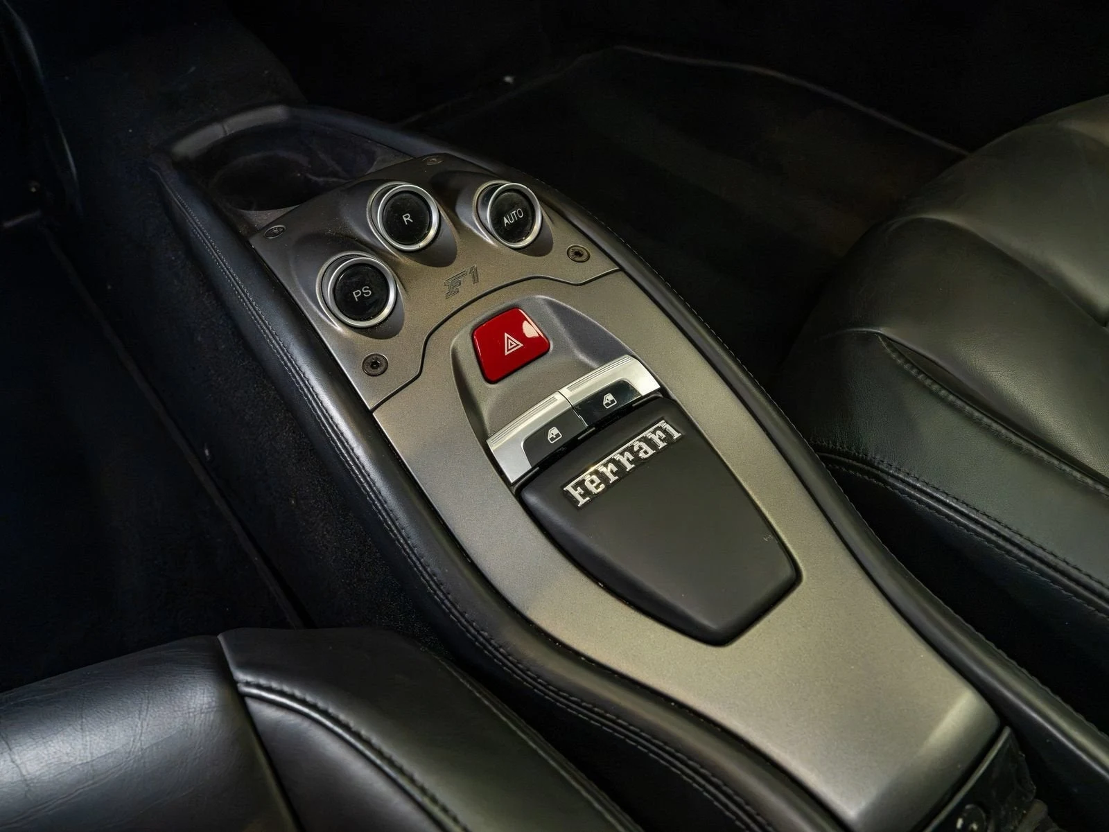 2010 Ferrari 458 Italia, 15/20