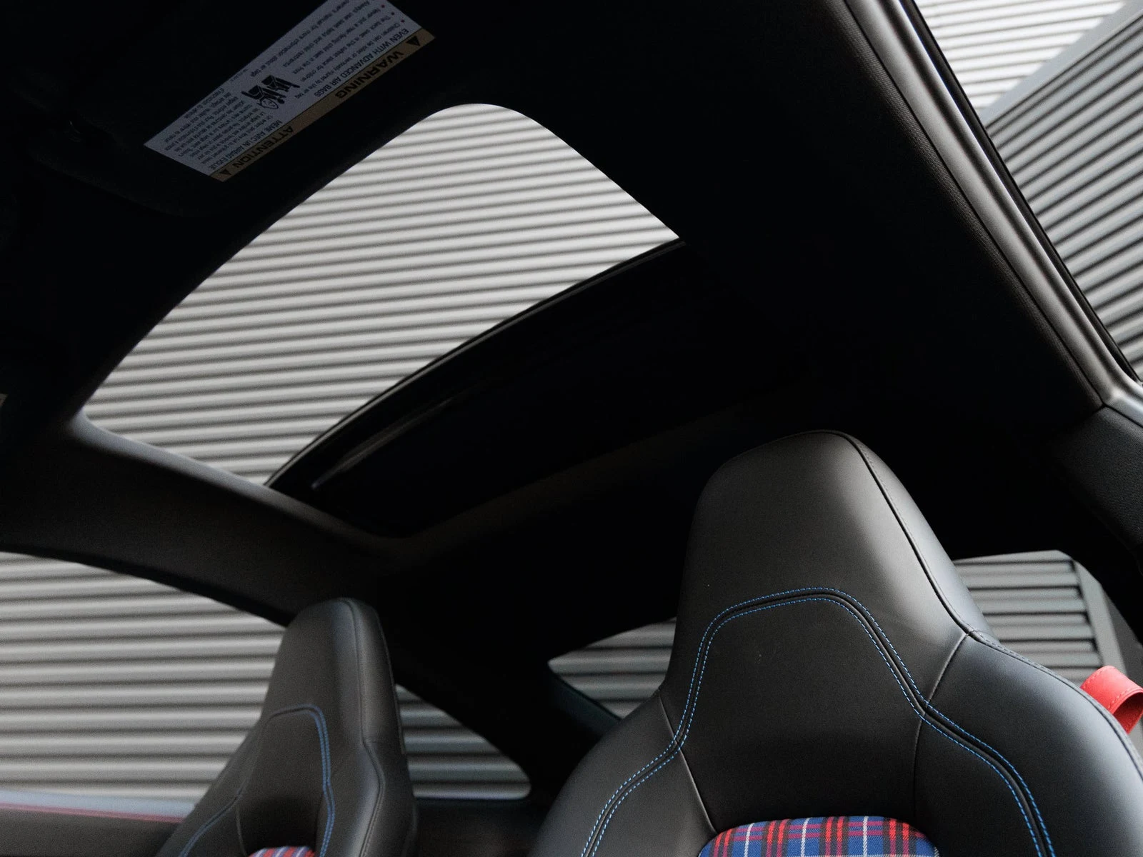 2026 Porsche 911 Carrera T Club Coupe (992.2), 17/20