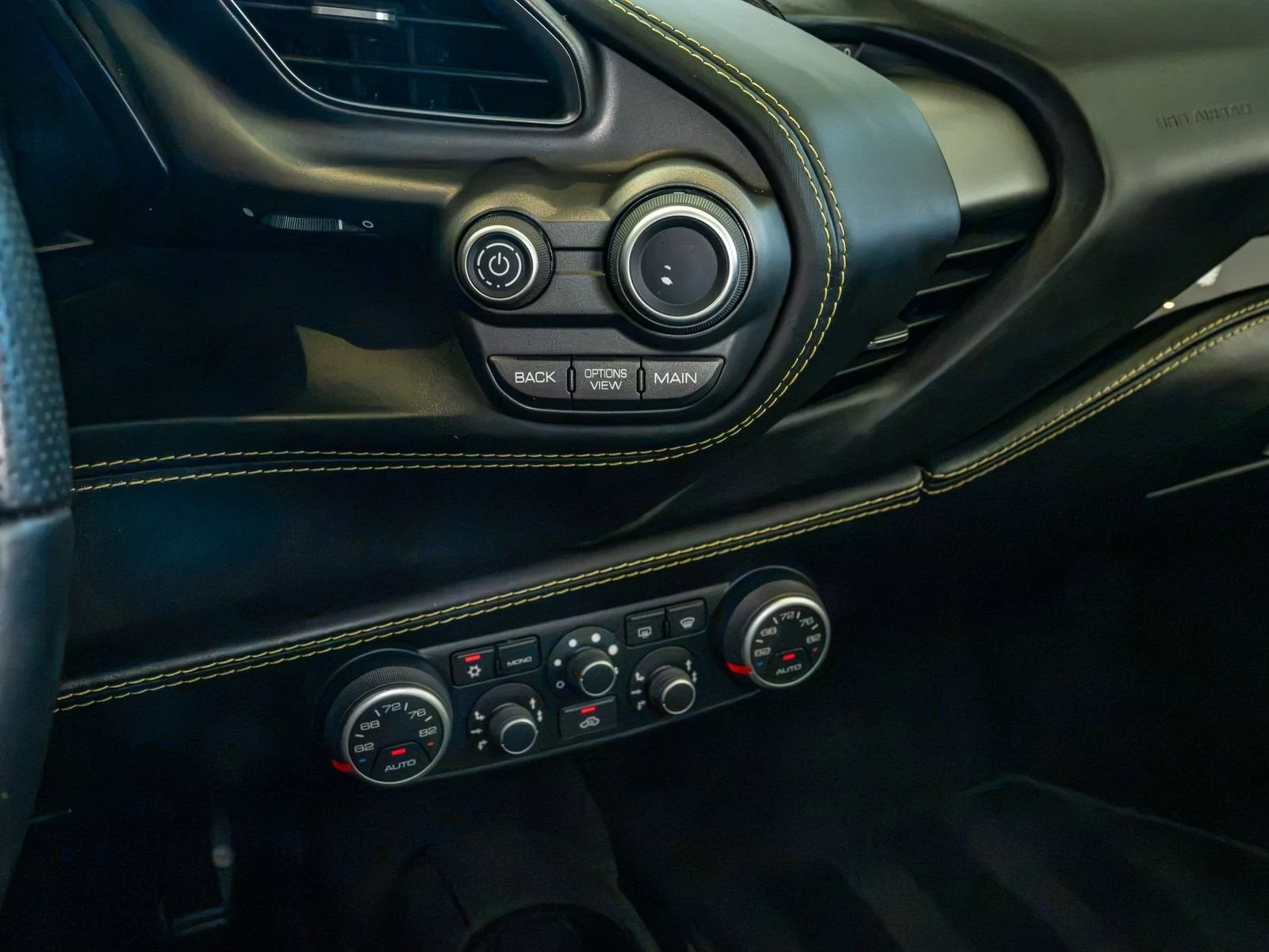 2016 Ferrari 488 GTB, 14/20