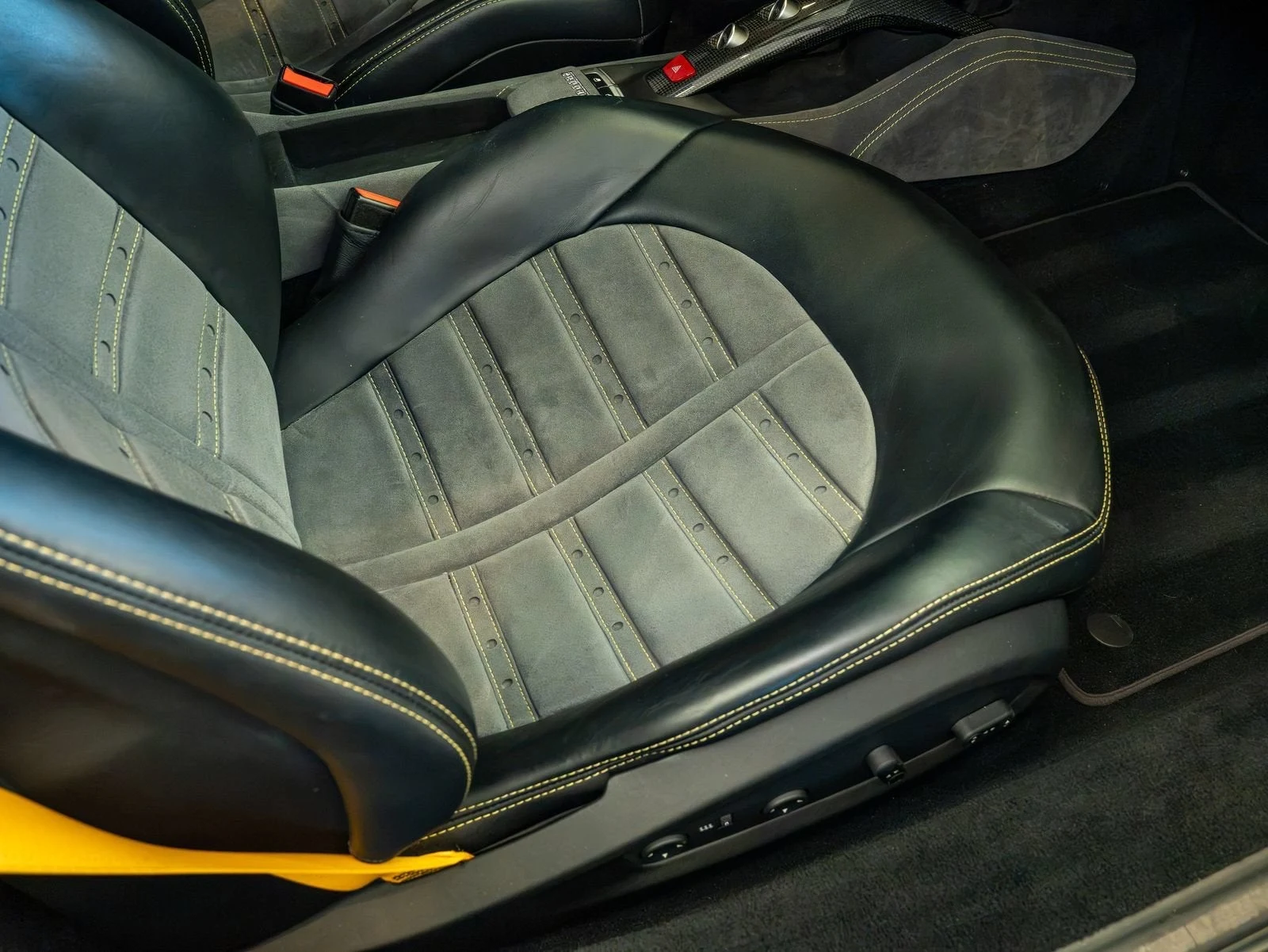 2018 Ferrari 488 GTB, 20/20