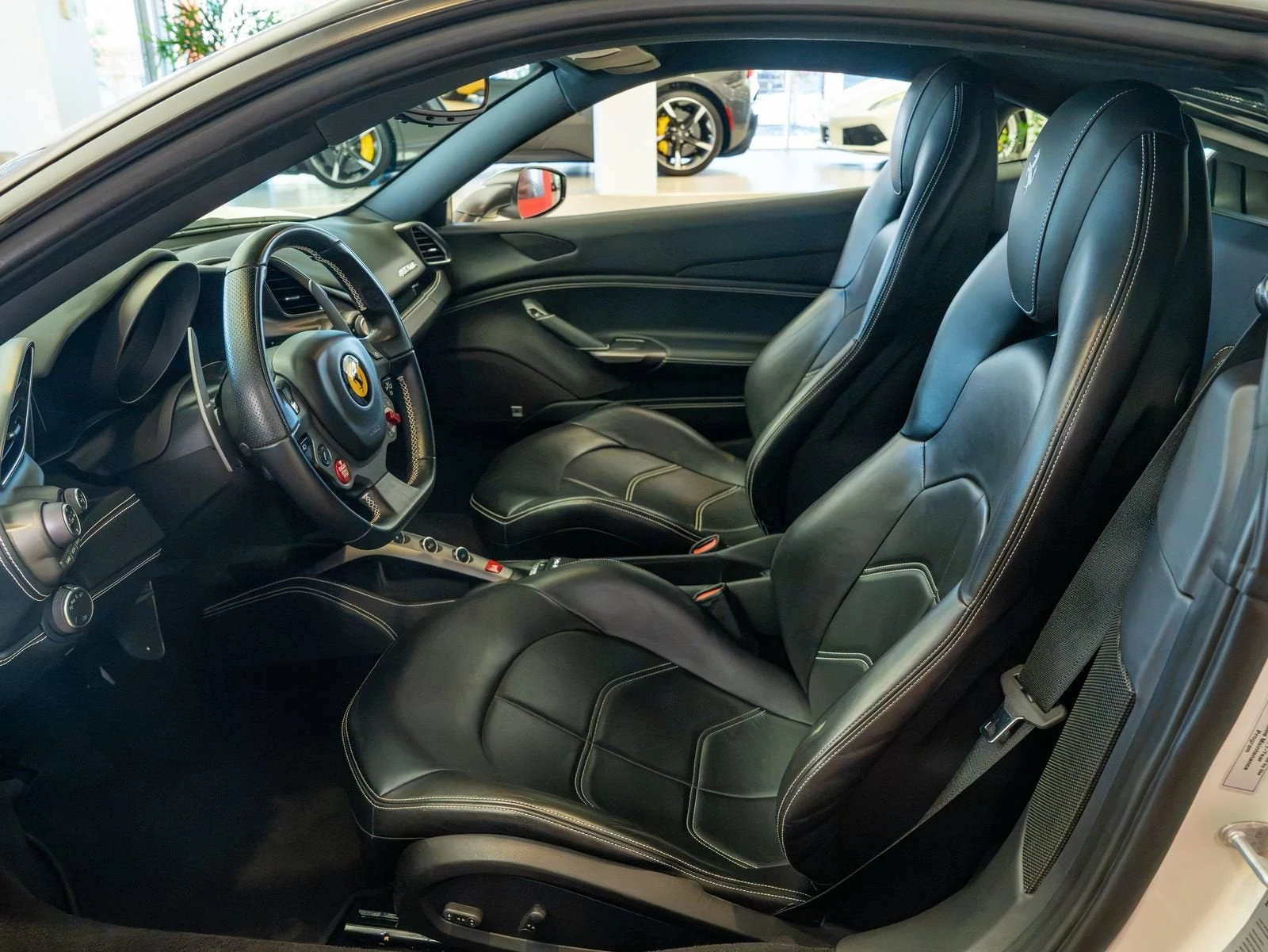 2016 Ferrari 488 GTB, 10/20